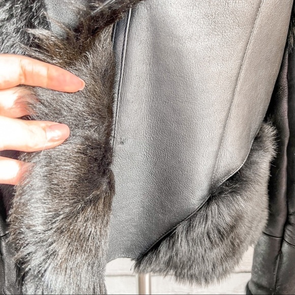 Women winter coat with fur - Picture 4 of 10
